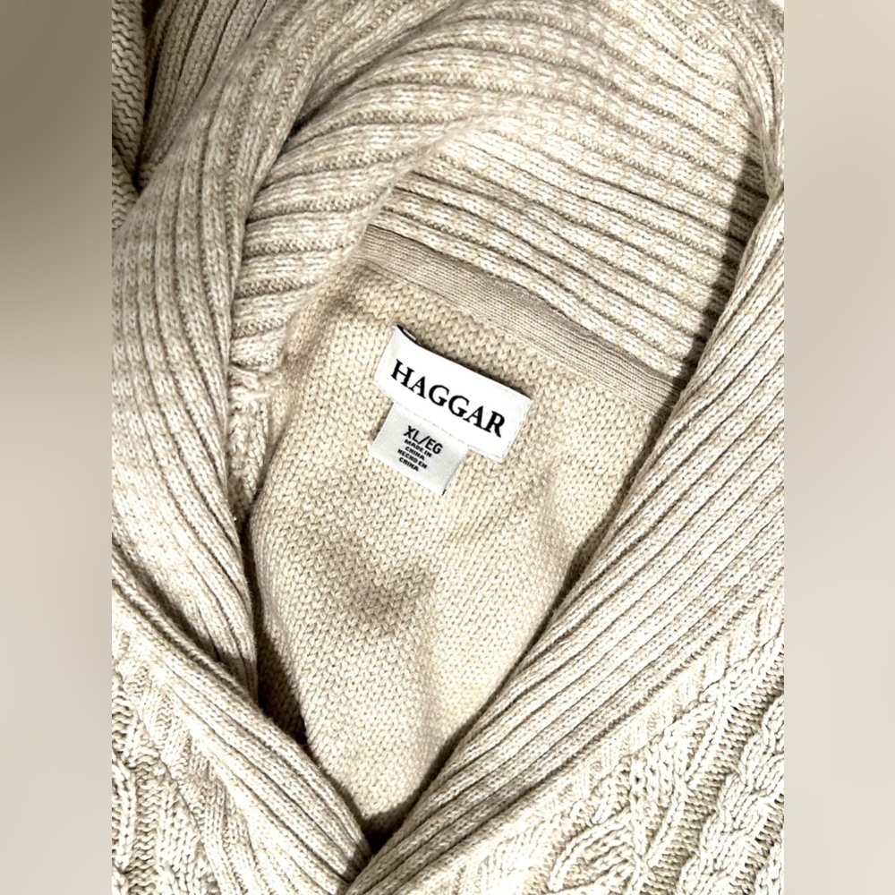 HAGGAR CARDIGAN SWEATER | CREAM | BROWN BUTTONS - Picture 2 of 7